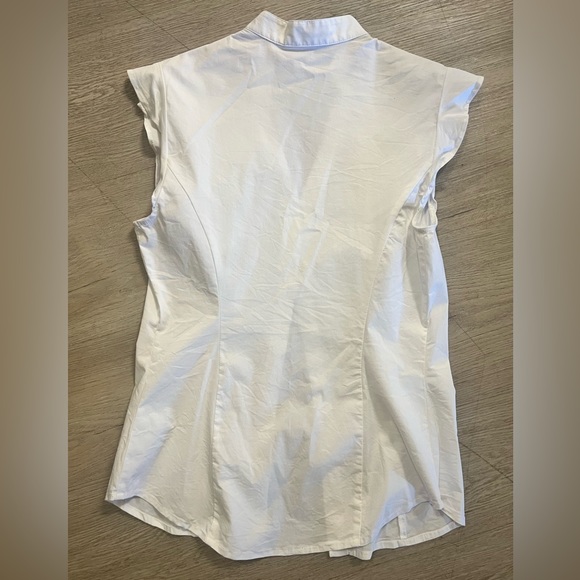 Top - Picture 2 of 3